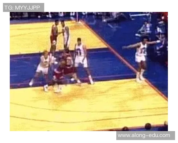 重庆篮球队的包夹战术解析与深度剖析如何提升球队整体防守能力